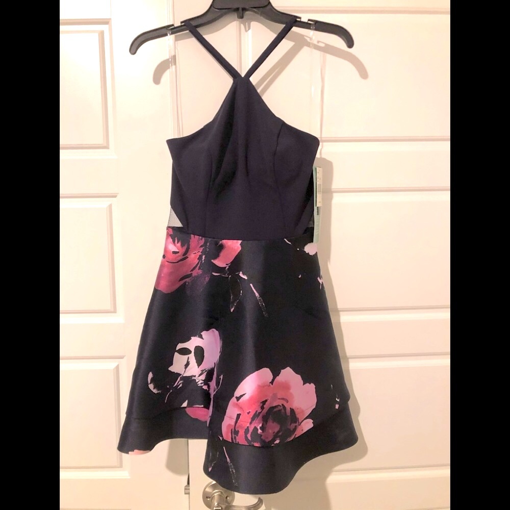 Speechless juniors 3 Petite Black with flowers dress